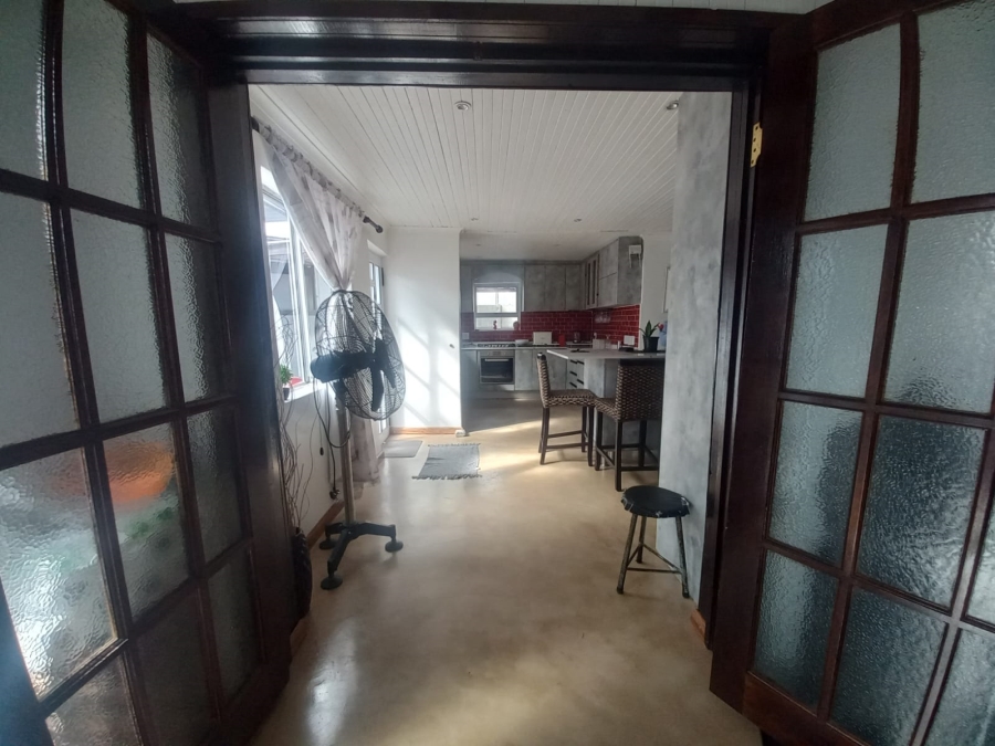 3 Bedroom Property for Sale in Woodlands Western Cape